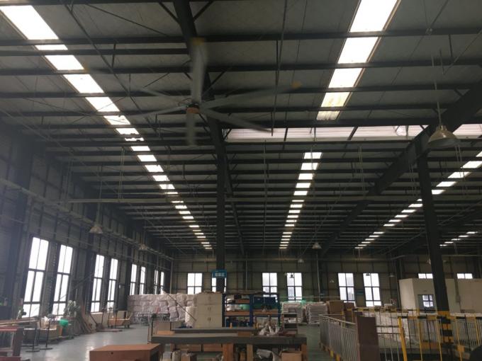 Máy làm mát không khí ngang HVLS Quạt trần công nghiệp 24 feet ODM 10