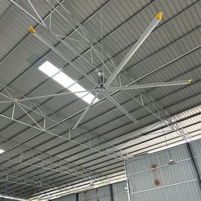 Giá tốt. 20FT Industrial HVLS Ceiling Fan Sliver Grey Hỗ trợ tùy chỉnh ODM cho trang trại chăn nuôi bò Giải pháp miễn bảo trì trực tuyến