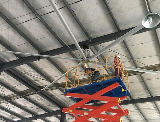 Giá tốt. 5.4M 18ft nhôm hợp kim lưỡi nội thất nhà để xe Ventilator HVLS lớn trực tuyến